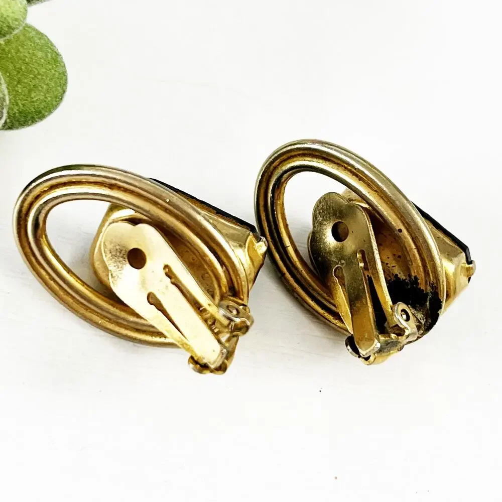 0039 Italy stone vintage item
